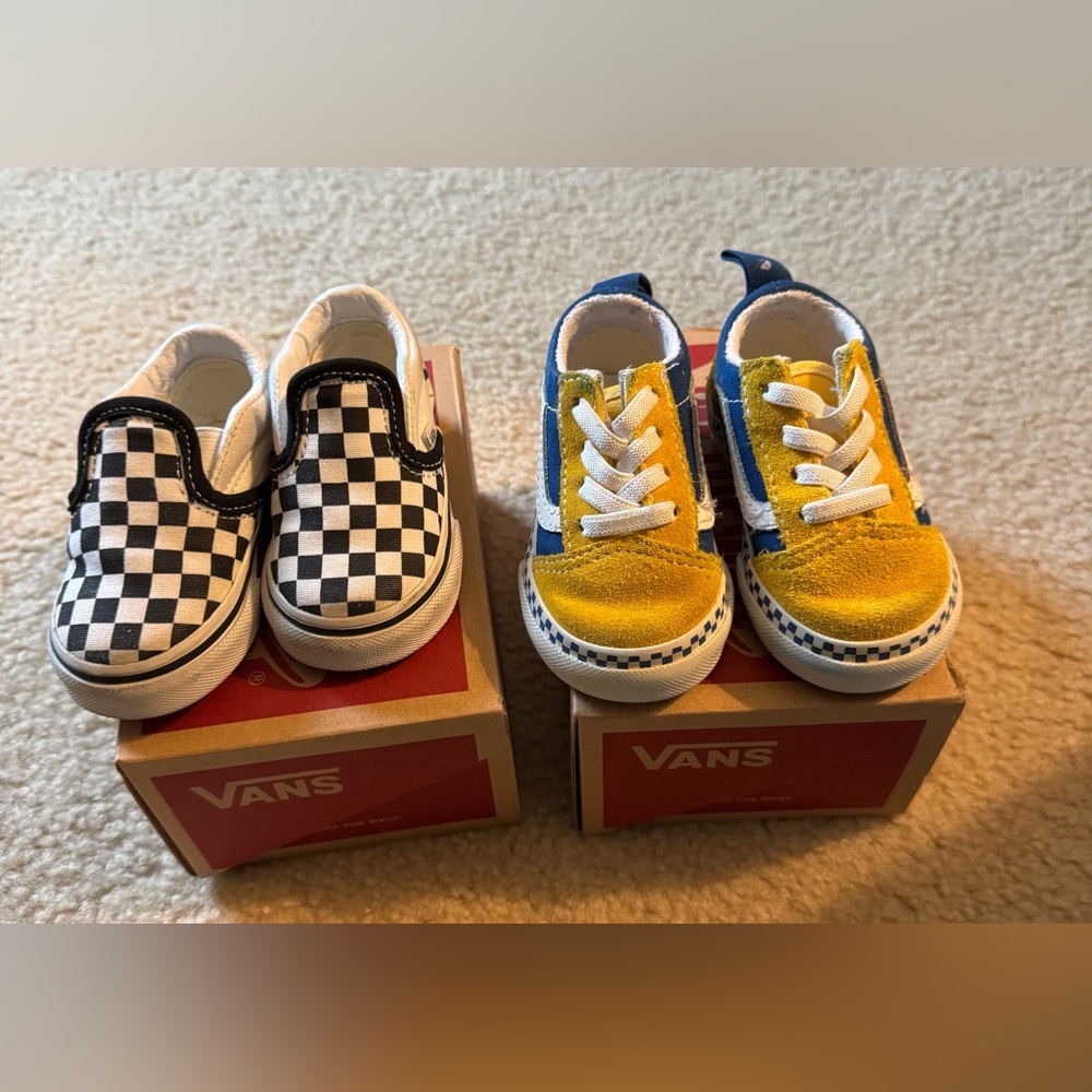 Vans baby shoes